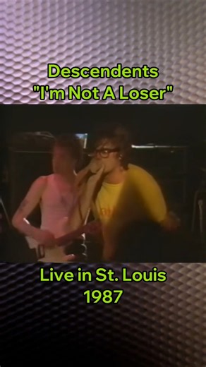 Descendents - "I'm Not a Loser" live in St. Louis (1987) #descendents #punkrock #80spunk #skatepunk