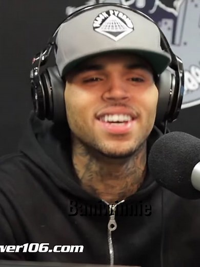 Another Chris Brown smiling video #chrisbrownedit #chrisbrownedits #breezyedit #chrisbrownofficialupdates #breezy #chrisbreezybrown #chrisbrownofficial #lightskinmen #chrisbrownsmiling #chrisbrownsmile #Chrisbrowndaily #chrisbrowneditsfyp #chrisbrownfans #chrisbrownhappy #chrisbrownvids #nicesmile #chrisbrownvideos #handsomemen #chrisbrownclip #chrisbrownlaughing #chrisbrownvideo #chrisbrownclips #breezyfyp #breezyedit #niceteeth #chrisbrownvideos #chrisbrownvideo #teamchrisbrown #teambreezy #br