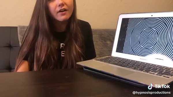 Hypnosis Confusion Induction: Engaging Gig Experience