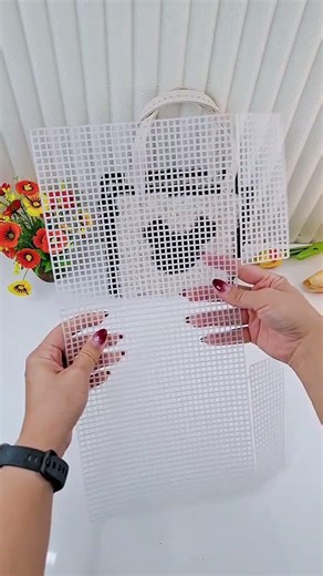 PLASTIC CANVAS MEASUREMENT #plasticcanvas #plasticcanvasbag