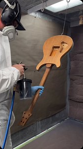 1.6K views · 210 reactions | พาชมเบื้องหลังเล็กๆน้อยๆของการทำสี Cobalt Smokeburst บนกีตาร์ PRS เป็นยังไง ลองไปชมกันครับ #กีตาร์ #กีตาร์ไฟฟ้า | Music Collection | Facebook