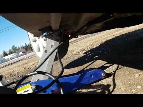 Unlocking a Mini Cooper With a dead battery and keyless entry