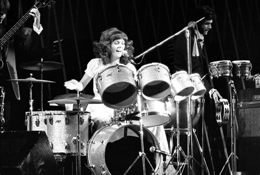 43 Years Ago Today (1983): Karen Carpenter, Voice and Drummer of The Carpenters, Dies at 32