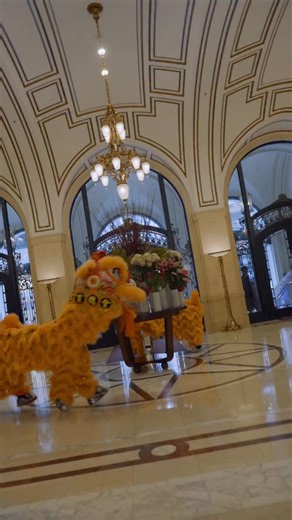 San Francisco doesn’t do subtle celebrations. 🧧 From Chinatown’s storied streets to our gilded halls, we’re stepping into the Lunar New Year with style, sparkle, and just the right amount of roar! | Palace Hotel, a Luxury Collection Hotel, San Francisco