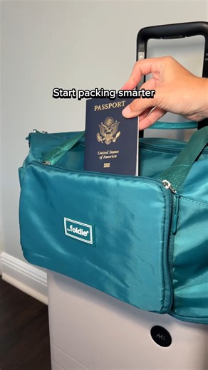 This is the ultimate packing hack ✨ | The Foldie
