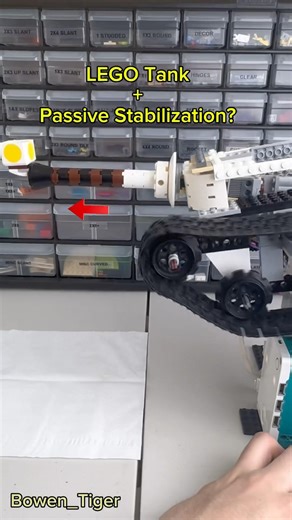 Lego Tank + Passive Stabilization…fidget spinner? #lego #tank #prototype