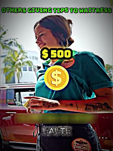Generous Customers Tipping Waitresses Big #shorts #kindness #viral #mrbeast