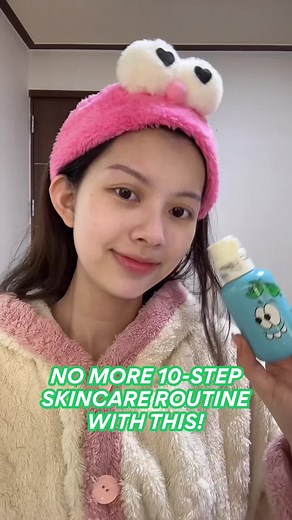 Bye 10-step skincare routine, hello Green Tea Seed Hyaluronic Serum 👋🏻 Preps your skin, gives your skin instant hydration, and helps your achieve plump and glowing skin — what’s not to love? 😌 #INNISFREE #INNISFREEMY #fyp #foryoupage #skintok #hydratedskin