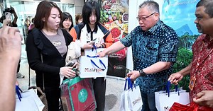 Sasaran 27.3 juta pelancong asing tahun ini mampu dicapai - Tourism Malaysia | Berita Harian