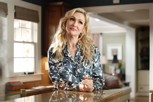 Everything To Know About Stumble, NBC's Cheerleading Comedy Starring Jenn Lyon and Taran Killam