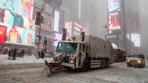 NYC's new tech system 'Bladerunner 2.0' deploys and tracks snowplows just in time for snow season