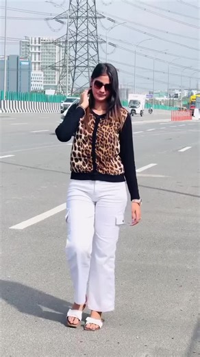 Aoss Da Halakano Badcha: Mirha Official Video