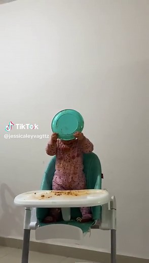 Dió Mío!: Un Viaje Emocional con Jessly_gtz