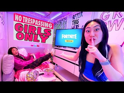 I BUILT A SECRET HIDDEN GIRLS LOUNGE IN THE TEAM RAR HOUSE!!