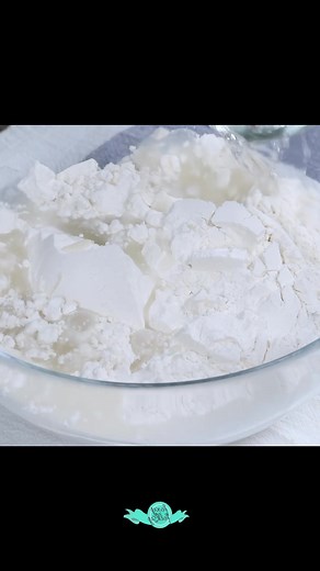 HOPIA with MUNGGO or UBE Filling | FOXY FOLKSY - Modern Filipino Kitchen ☞ Get the full recipe @ www.foxyfolksy.com/hopia-recipe-munggo-ube-filling