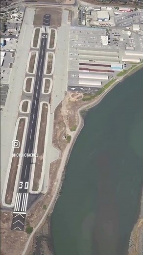 San Carlos (KSQL) Airport Flyover
