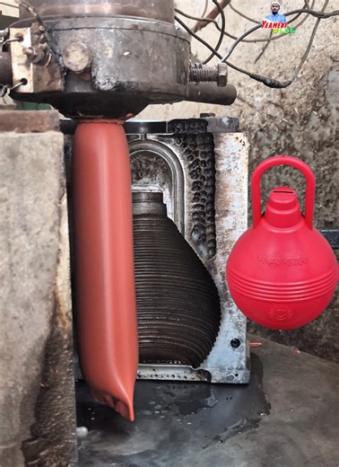 How to Make Your Own Plastic Piggy Bank