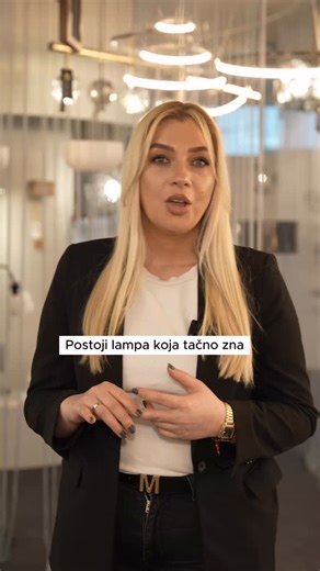 Lampa koja zna koje raspoloženje tebi najviše prija! Dolazi u 4 varijante i na tvojoj adresi može biti u roku od 24-48h. Na globo-lighting.ba pronaći je pod imenom BLEVINS. | Globo Lighting BiH