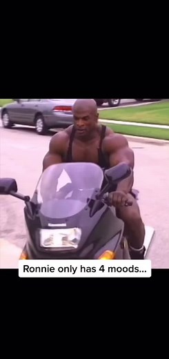 The goat himself💪🏻 @ronniecoleman8x #gym #gymtok #everythinggym #lifting #lift #bodybuilding #strong #muscle #strength #physique #giant #viral #funny #meme #mrolympia #champion