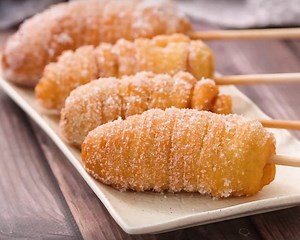 Banana Churros: the easy and tasty alternative to the traditional churro recipe