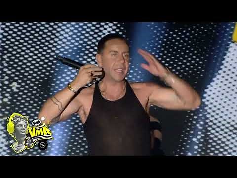 Γιώργος Μαζωνάκης & Arash - Tora Tora (Boro Boro) | Μad Video Music Awards 2022 από τη ΔΕΗ