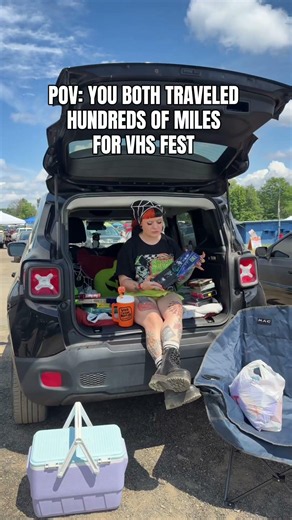 VHS FEST X was insane! 🖤🙌🏻 we bought so many vhs tapes. 📍 mahoning drive in #vhs #cultclassic