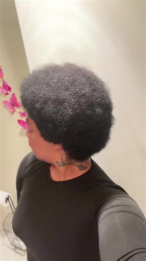 safe to say : im back 🤭🤩 just reinstalled my old locs & i feel sooo good lol #locinstallation #reattachlocs #locjourney