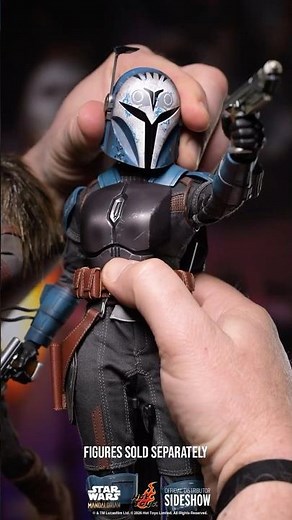Posing Hot Toys The Mandalorian Figures! | Bo-Katan & The Armorer