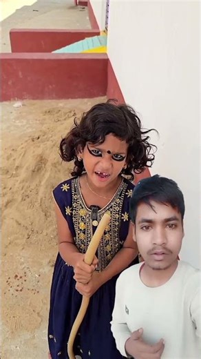 A disabled duckling helps his cat friend 🐥 #DuckRescue #CuteAnimal #reels