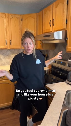 Sarah McAllister on Instagram: "Welcome to GOCLEANCO. I’m Sarah and I am “that cleaning lady on IG”. I have cleaned thousands of homes over the years and share everything I learn with you. If you are new here, best place to start is watching my highlight reels which will motivate you to get your butt in gear. Have questions on how to clean something? Drop it in the comments or send me a DM!"