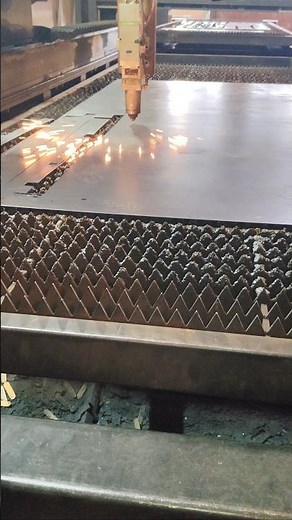 cypcut laser cutting system. 1.5mm cr material cutting #wrk #cutready #procut #wrk#cuttingmaster