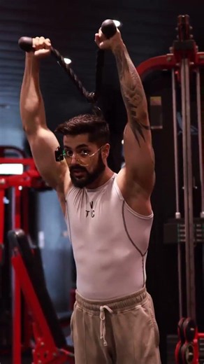 Always chose katana tricep extensions over rope overhead extension ✅