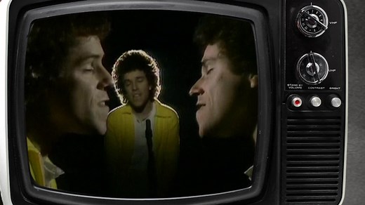 UK TOUR - Leo Sayer 🎵 Feel Like Dancing? 🪩 Tickets on sale NOW for the legendary Leo Sayer, celebrating 50 years of music & hits. The Show Must Go On! 🎟️ http://www.leosayer.com/shows/ | Leo Sayer