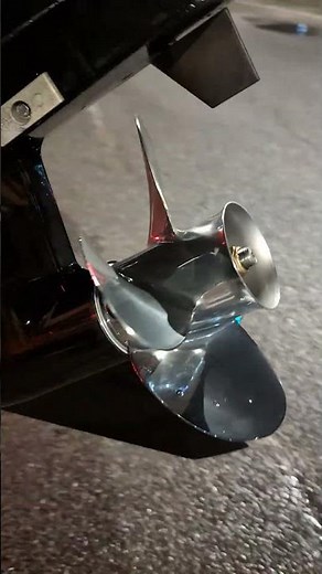 Mercury Spitfire x7 Stainless Steel Propeller on a Mercury 115hp