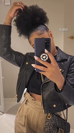 • How I do my super easy sleek mega puff on natural hair ✨ | thechicnatural