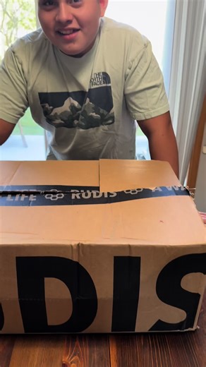 Unboxing the Latest Rudis Wrestling Gear