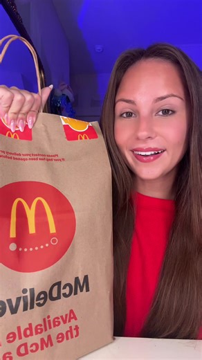 First Time Trying McDonald's Shamrock McFlurry & Snack Wrap