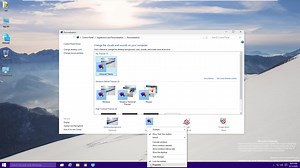 Windows 10 测试版 Build 10005如何取消任务栏分组：将任务栏设置为XP模式_1080p(3728032)