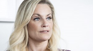 Laila Bagge om mardrömsrenoveringen – berättar om tuffa bakslaget: ”Värsta huset de sett”