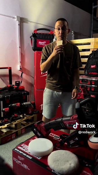 🤯A végén Huni elmondja a lényeget🤯#discount #sale #milwaukee #tools #powertools #toolsoftiktok #toolcommunity #handtools #garagegoals #workshop #milwaukeetools #redwork #foryou