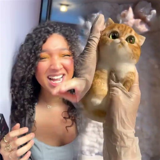 Ugly Makeup REACTION From Alan’s Universe Cas