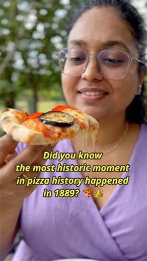 The Pizza Story That Changed History in 1889 | Bite of History 🍕#food #explore #shorts #livingps