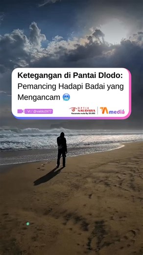 MEDIA TULUNGAGUNG on Instagram: "Seorang pemancing terekam di Pantai Dlodo saat langit tiba-tiba menjadi gelap dan menyeramkan, pertanda badai akan segera datang. Suasana menegangkan ini jadi pengingat untuk selalu waspada terhadap perubahan cuaca ekstrem saat berada di pantai. 📹: Vt / valdo2977 _____ #tulungagungmedia"