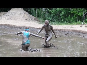 2 Girls Mud Wrestling At Geneva Road Mud Bog View 2