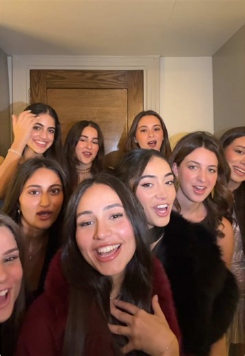 Engagement Announcements in Group Chats: A Fun Trend