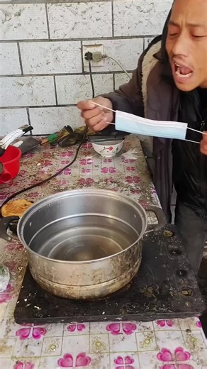 Hilarious Magic Tricks That Will Make You Laugh