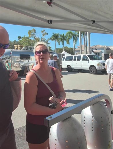 Pork Ribs vs Beef Ribs: Saturday Street Food Showdown