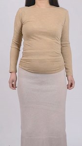 79K views · 126 reactions | Tips to Look Slimmer as an Apple Shape ✨ Focus on drawing attention away from the midsection and creating balance! What’s your favorite styling tip for a flattering, streamlined look? #applebodyshape #slimmer #styletips | Petite Dressing | Facebook