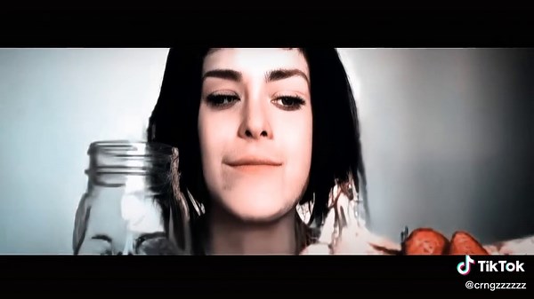 Human Blender Video: Original Viral Strawberry and Banana Smoothie Girl