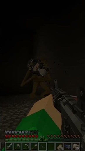‪@KhanhsKGYT‬ và gugugaga bắt nạt Verity #minecraft #horrormod #verity